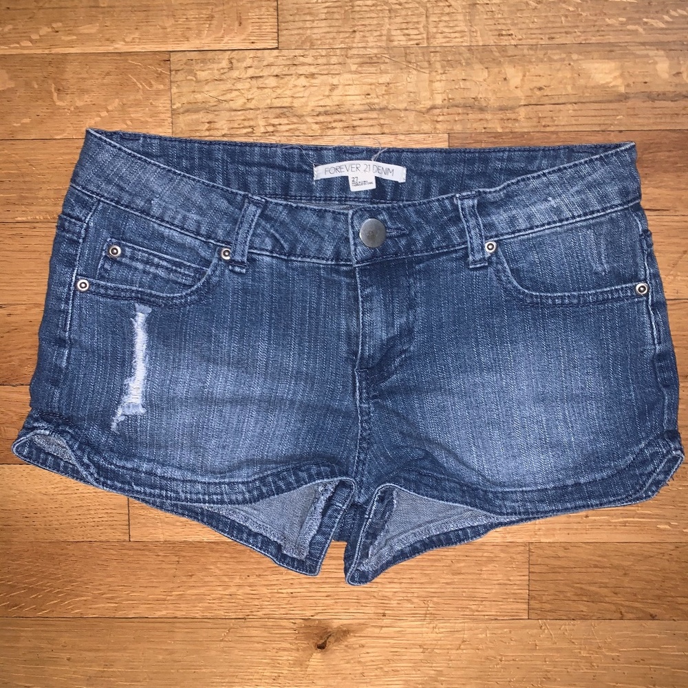 Forever21 Denim Jean Shorts size 27